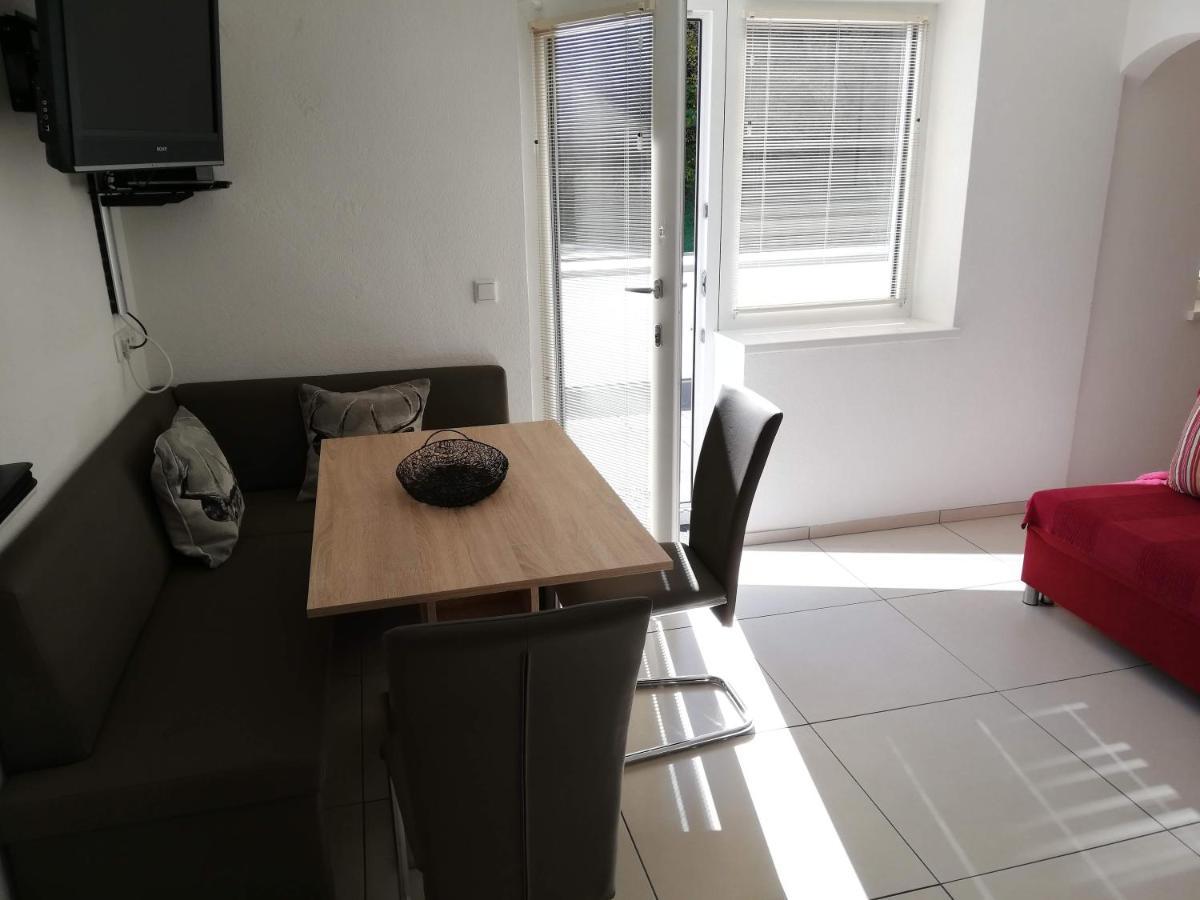 Ferienwohnung Leitner Grins Bagian luar foto